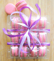 Box of 12 “Strawberry & White Chocolate” - Zam Artisan Chocolates